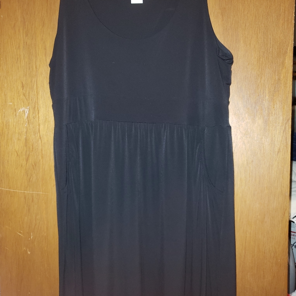 MICHAEL KORS Sleeveless Black Dress.  SUPER CASUAL